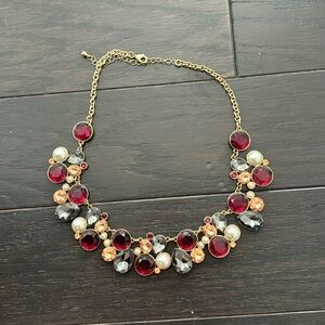 Statement necklace